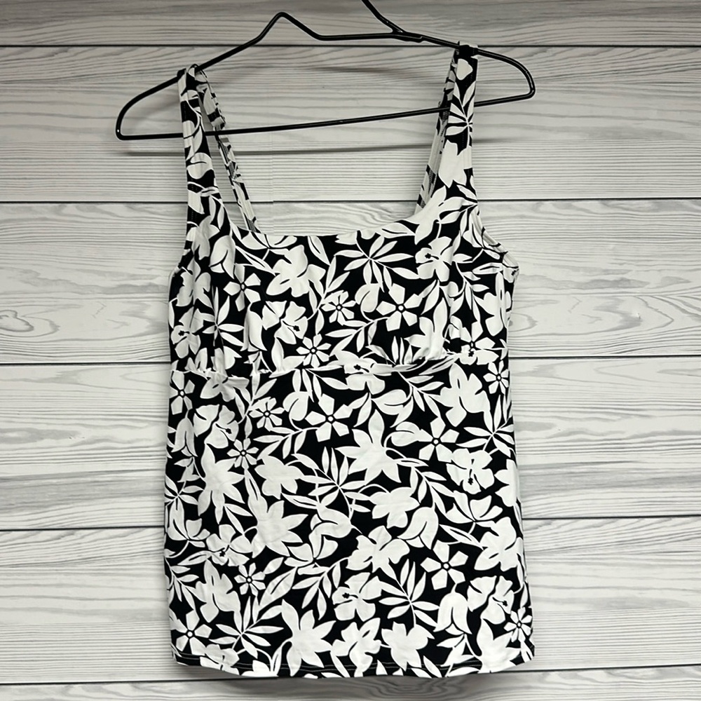 Lands End swim Tank
